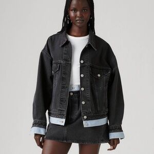 Levi's Women's 90's Trucker Black Denim Double Lined Jacket Size Medium NWT